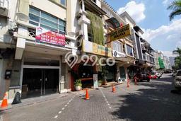 Unit Ruko Dijual di Jakarta Selatan LT 150m2 & LB 600m2 Unit Ruko Dijual di Jakarta Selatan LT 150m2 & LB 600m2