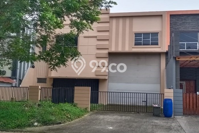 Gudang Bagus Dijual di BSD Tangerang Lokasi Strategis Cocok untuk Kembangkan Bisnis Gudang Bagus Dijual di BSD Tangerang Lokasi Strategis Cocok untuk Kembangkan Bisnis