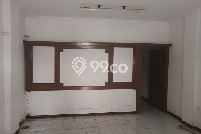 AREA KOMERSIAL! Ruko Kawasan Sedati, Luas 192m², Jalan Utama AREA KOMERSIAL! Ruko Kawasan Sedati, Luas 192m², Jalan Utama