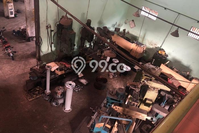 Workshop Bengkel Bubut CNC TURRET siap beroperasi Workshop Bengkel Bubut CNC TURRET siap beroperasi