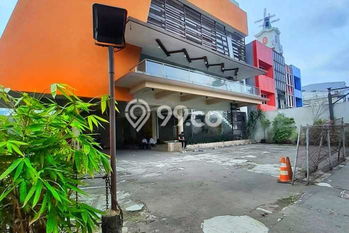 Gedung komersial siap pakai, bekas restaurant terkenal di daerah Tebet Lingkungan pusat bisnis dan niaga di area Jl Gatot Subroto, Tebet dan Kuningan jakarta selatan Gedung komersial siap pakai, bekas restaurant terkenal di daerah Tebet Lingkungan pusat bisnis dan niaga di area Jl Gatot Subroto, Tebet dan Kuningan jakarta selatan