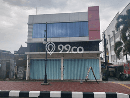 Area Ramai! Komersial Dijual di Slamet Riyadi untuk Bisnis Luas Bangunan 150m2 Area Ramai! Komersial Dijual di Slamet Riyadi untuk Bisnis Luas Bangunan 150m2