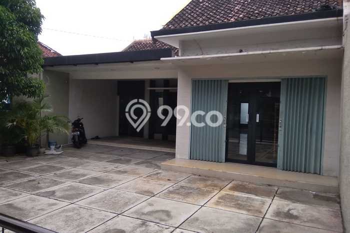 Ruko Disewakan di Kawasan Ramai Jetis, Yogyakarta Ruko Disewakan di Kawasan Ramai Jetis, Yogyakarta