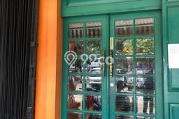 Ruko Dijual di Pasar Minggu LT 111m2, LB 275m2 untuk Investasi Ruko Dijual di Pasar Minggu LT 111m2, LB 275m2 untuk Investasi