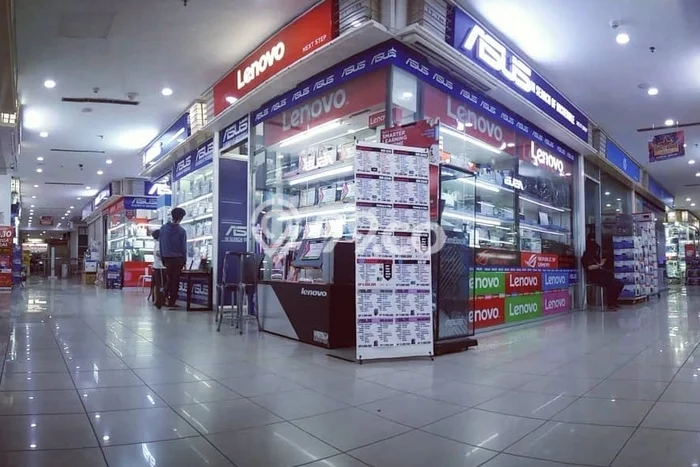 Komersial Disewa di Bandung dengan LB 12m2 Area Komersial Ramai Komersial Disewa di Bandung dengan LB 12m2 Area Komersial Ramai