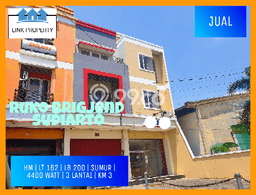Ruko Dijual di Semarang LT 162m2 & LB 200m2 Lokasi Terbaik! Ruko Dijual di Semarang LT 162m2 & LB 200m2 Lokasi Terbaik!
