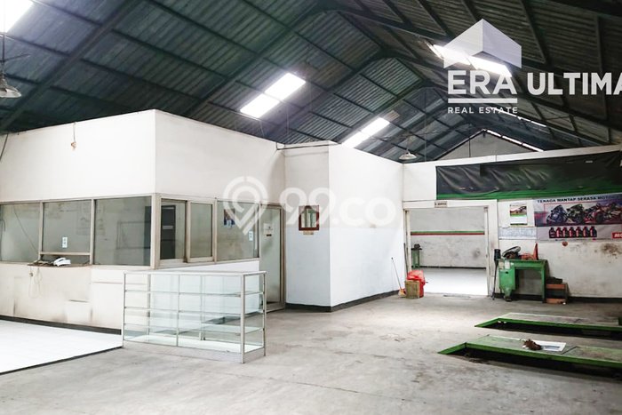 Ruko Area Komersial di Soekarno Hatta, Luas 264m², Disewakan, Ready Digunakan Ruko Area Komersial di Soekarno Hatta, Luas 264m², Disewakan, Ready Digunakan