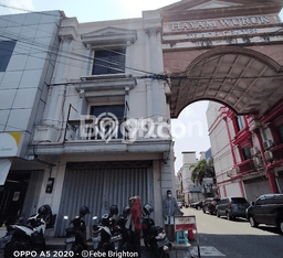 Ruko Disewa di Kediri dengan LB 270m2 Area Komersial Ramai Ruko Disewa di Kediri dengan LB 270m2 Area Komersial Ramai