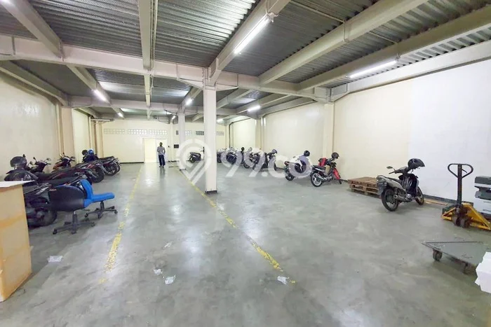 Kantor disewakan di Gubeng Surabaya dengan luas bangunan 600m2 Kantor disewakan di Gubeng Surabaya dengan luas bangunan 600m2