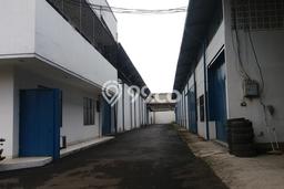 Disewakan Gudang di Kawasan Ramai Kopo Luas 6000m2 Disewakan Gudang di Kawasan Ramai Kopo Luas 6000m2