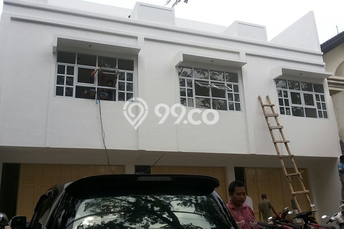 Untuk Dijual! Ruko di Burangrang Bandung LT 111m2 / LB 164m2 Kawasan Strategis Untuk Dijual! Ruko di Burangrang Bandung LT 111m2 / LB 164m2 Kawasan Strategis