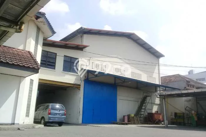 Unit Gudang Tersedia di Sleman Spesifikasi LB 1835m2 Unit Gudang Tersedia di Sleman Spesifikasi LB 1835m2