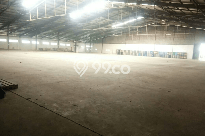 Unit Gudang Disewakan di Jatake di Area Ramai & Strategis Unit Gudang Disewakan di Jatake di Area Ramai & Strategis
