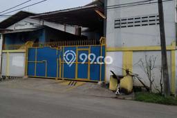 LOKASI BISNIS! Gudang For Rent Kawasan Jurumudi, Luas 420m², Jalan Strategis LOKASI BISNIS! Gudang For Rent Kawasan Jurumudi, Luas 420m², Jalan Strategis