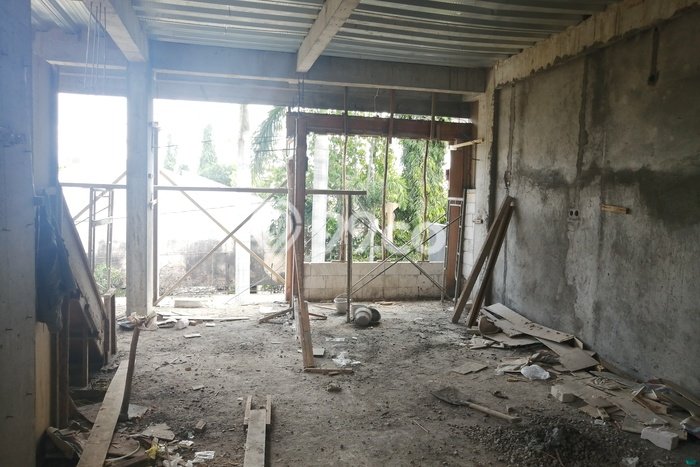 Unit Ruko Dijual di Surabaya LT 78m2 & LB 202m2 Unit Ruko Dijual di Surabaya LT 78m2 & LB 202m2