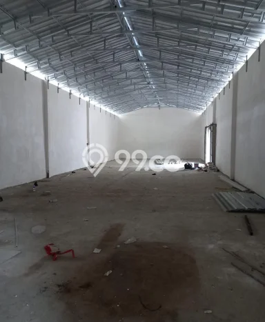 Disewakan Gudang di Kawasan Ramai Pluit Luas 260m2 Disewakan Gudang di Kawasan Ramai Pluit Luas 260m2