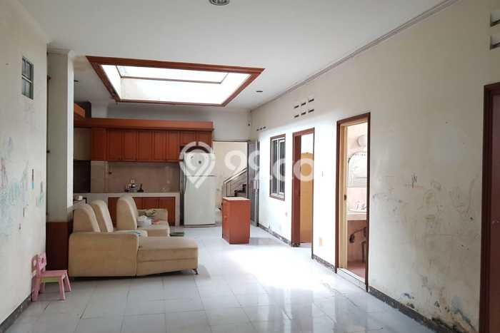 Ruko Dijual Lokasi Stratagis di Andir Bandung Cocok untuk Bisnis Ruko Dijual Lokasi Stratagis di Andir Bandung Cocok untuk Bisnis