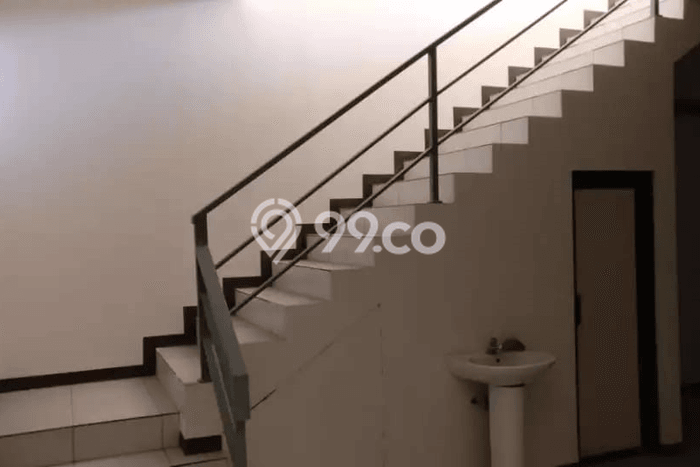 Unit Ruko Dijual di Bandung LT 50m2 & LB 150m2 Unit Ruko Dijual di Bandung LT 50m2 & LB 150m2