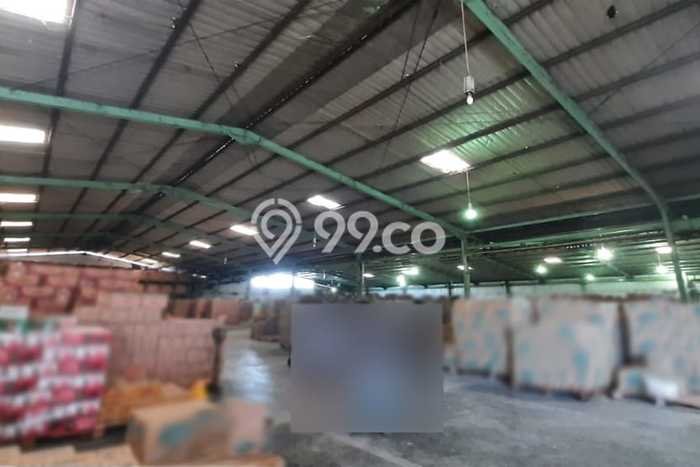 Unit Gudang Disewakan di Soekarno Hatta di Area Ramai & Strategis Unit Gudang Disewakan di Soekarno Hatta di Area Ramai & Strategis