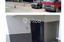 AREA KOMERSIAL! Gudang Disewakan Kawasan Mampang Prapatan, Luas 1717m², Jalan Strategis, Ready Operasional AREA KOMERSIAL! Gudang Disewakan Kawasan Mampang Prapatan, Luas 1717m², Jalan Strategis, Ready Operasional