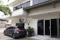 Unit Gudang Dijual di Jakarta Utara LT 1800m2 & LB 2200m2 Unit Gudang Dijual di Jakarta Utara LT 1800m2 & LB 2200m2