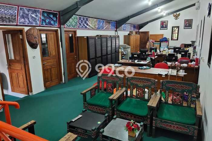 AREA TERSIBUK! Gudang di Bantul, Luas 900m², Potensi Tinggi AREA TERSIBUK! Gudang di Bantul, Luas 900m², Potensi Tinggi