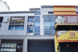 Disewakan Ruko di Medan Sunggal Medan LT 128m2, LB 448m2 Disewakan Ruko di Medan Sunggal Medan LT 128m2, LB 448m2
