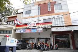 Area Ramai! Ruko Dijual di Medan Area untuk Bisnis Luas Bangunan 332m2 Area Ramai! Ruko Dijual di Medan Area untuk Bisnis Luas Bangunan 332m2