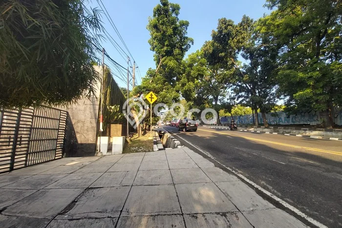 Unit Kantor disewakan di Gajah Mungkur Semarang dengan LT 906m2 / LB 600m2 Unit Kantor disewakan di Gajah Mungkur Semarang dengan LT 906m2 / LB 600m2
