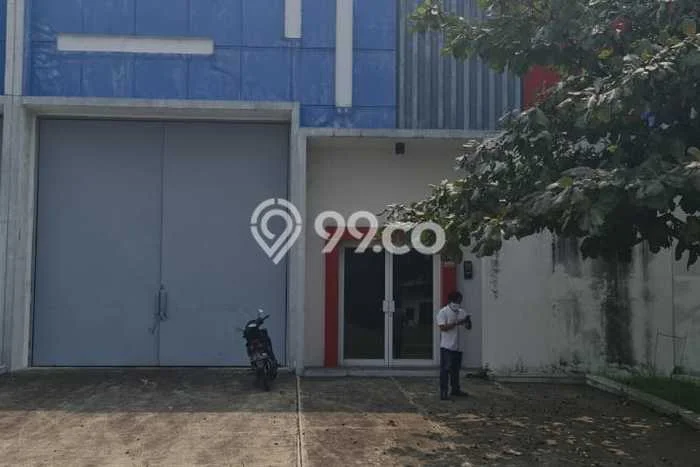 Gudang Disewa di Telukjambe Timur, Karawang, LT 500m2 / LB 367m2 Gudang Disewa di Telukjambe Timur, Karawang, LT 500m2 / LB 367m2
