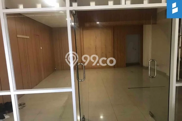 LOKASI SUPER STRATEGIS! Ruko Kawasan Lengkong, Luas 330m², Kawasan Komersial LOKASI SUPER STRATEGIS! Ruko Kawasan Lengkong, Luas 330m², Kawasan Komersial