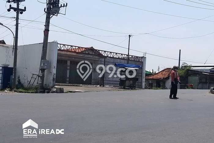 Disewakan Komersial di Kawasan Ramai Majapahit Luas 330m2 Disewakan Komersial di Kawasan Ramai Majapahit Luas 330m2