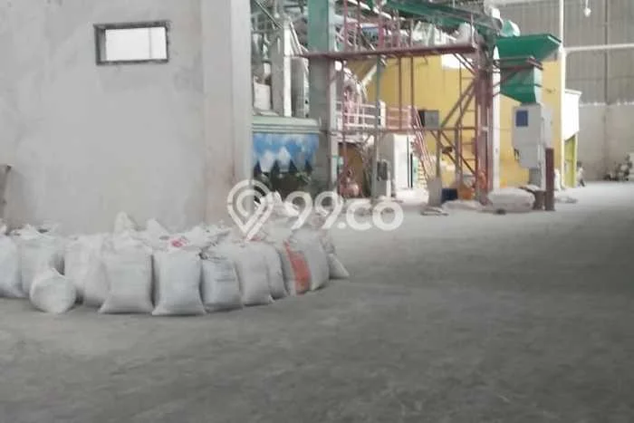 Gudang Dijual di Lamongan LT 15000m2 & LB 4500m2 Lokasi Terbaik! Gudang Dijual di Lamongan LT 15000m2 & LB 4500m2 Lokasi Terbaik!