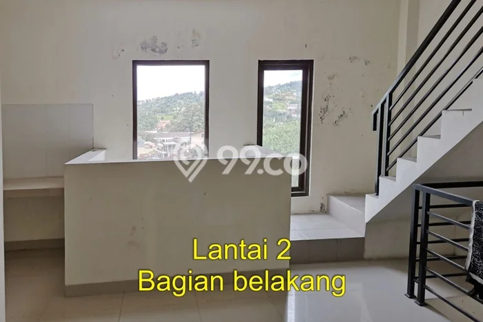 Ruko Disewa di Bandung dengan LB 150m2 Area Komersial Ramai Ruko Disewa di Bandung dengan LB 150m2 Area Komersial Ramai