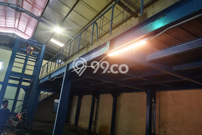 Gudang untuk Disewa di Pusat Tangerang Luas Bangunan 1000m2 Gudang untuk Disewa di Pusat Tangerang Luas Bangunan 1000m2