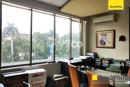 FOR RENT! Ruko di Meruya Cocok untuk Bisnis 266m2 FOR RENT! Ruko di Meruya Cocok untuk Bisnis 266m2