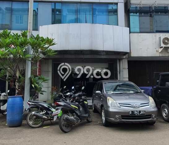 LOKASI BISNIS! Ruko Disewakan Kawasan Lippo Karawaci, Luas 300m², Jalan Strategis, Siap Usaha LOKASI BISNIS! Ruko Disewakan Kawasan Lippo Karawaci, Luas 300m², Jalan Strategis, Siap Usaha