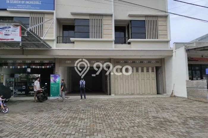 Ruko di Ciranjang, Luas 132m², Area Bisnis, For Rent Ruko di Ciranjang, Luas 132m², Area Bisnis, For Rent