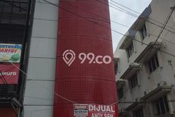 Ruko Dijual di Jakarta Barat LT 80m2 & LB 240m2 Lokasi Terbaik! Ruko Dijual di Jakarta Barat LT 80m2 & LB 240m2 Lokasi Terbaik!