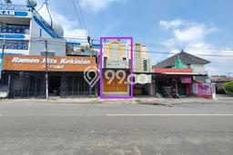 Unit Ruko Disewa Lokasi Banjarsari, Solo Spesifikasi Luas Bangunan 70m2 Unit Ruko Disewa Lokasi Banjarsari, Solo Spesifikasi Luas Bangunan 70m2