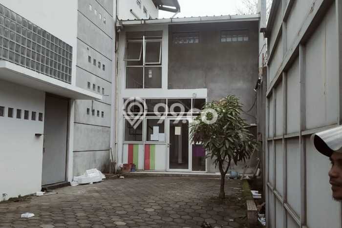 FOR RENT! Gudang di Caringin Cocok untuk Bisnis 600m2 FOR RENT! Gudang di Caringin Cocok untuk Bisnis 600m2