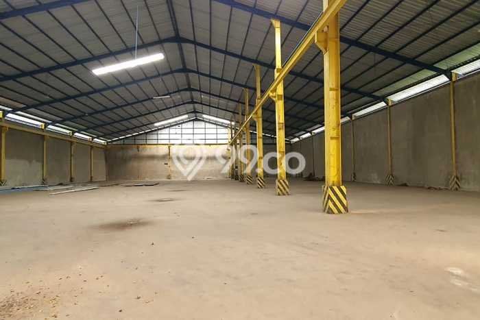 Unit Pabrik Dijual di Gunung Sindur Bogor Luas Tanah 3671m2, Luas Bangunan 2350m2 Unit Pabrik Dijual di Gunung Sindur Bogor Luas Tanah 3671m2, Luas Bangunan 2350m2