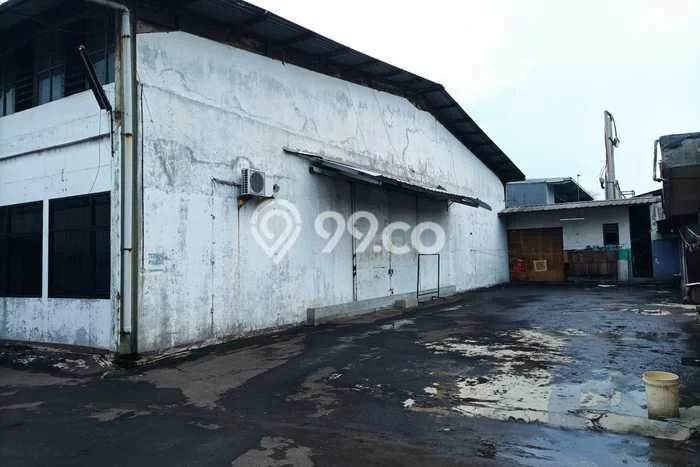Disewakan Pabrik di Kawasan Ramai Cijerah Luas 1100m2 Disewakan Pabrik di Kawasan Ramai Cijerah Luas 1100m2