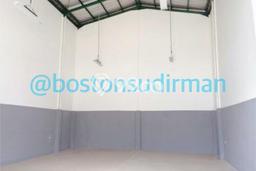 AREA PREMIUM! Gudang di Cakung, Luas 378m², Pusat Bisnis AREA PREMIUM! Gudang di Cakung, Luas 378m², Pusat Bisnis