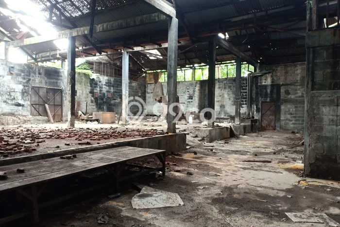 Gudang Strategis di , Luas 20m2m², Area Komersial, Lokasi Ramai Gudang Strategis di , Luas 20m2m², Area Komersial, Lokasi Ramai