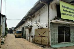 AREA KOMERSIAL! Gudang di Kapuk Kamal, Luas 1600m², Jalan Utama AREA KOMERSIAL! Gudang di Kapuk Kamal, Luas 1600m², Jalan Utama
