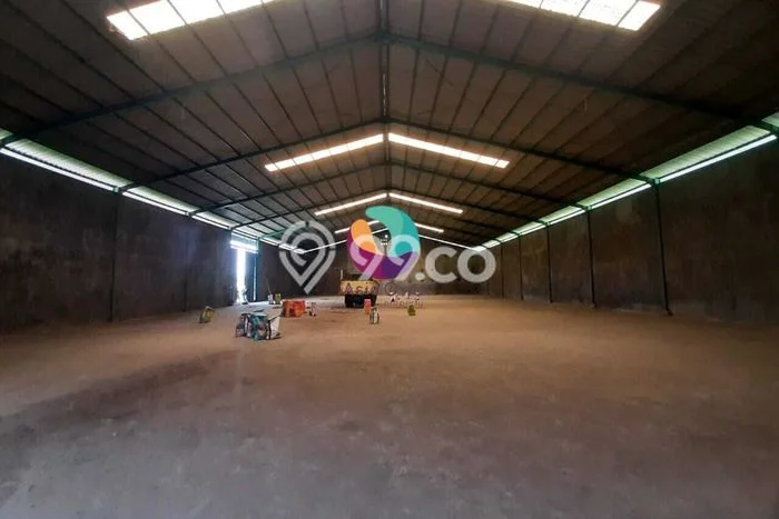 Gudang untuk Disewa di Pusat Jakarta Utara Luas Bangunan 1300m2 Gudang untuk Disewa di Pusat Jakarta Utara Luas Bangunan 1300m2