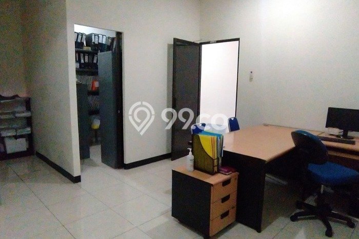 Ruko Dijual di Depok Sleman dengan LB 305m2 Ruko Dijual di Depok Sleman dengan LB 305m2