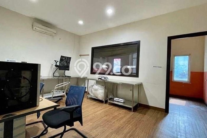 Ruko Dijual Lokasi Emas di Tebet Luas 228m2 Ruko Dijual Lokasi Emas di Tebet Luas 228m2