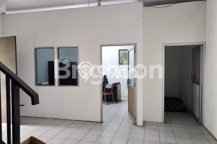 Paling Diincar! Gudang Dijual di Terusan Buah Batu Harga Kompetitif Paling Diincar! Gudang Dijual di Terusan Buah Batu Harga Kompetitif